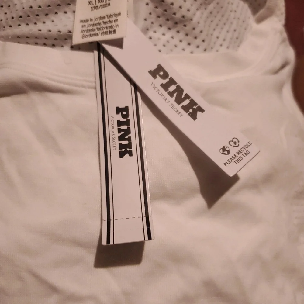 Nike Women's White Muscle Tee - Picture 3 of 10